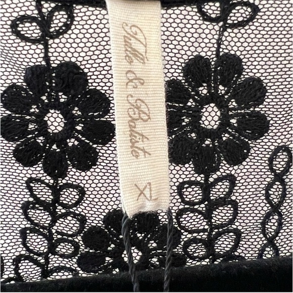 NWT TULLE & BATISTE midi black lace dress XL Sz 14-16 cinch waist v-neck - Picture 5 of 9